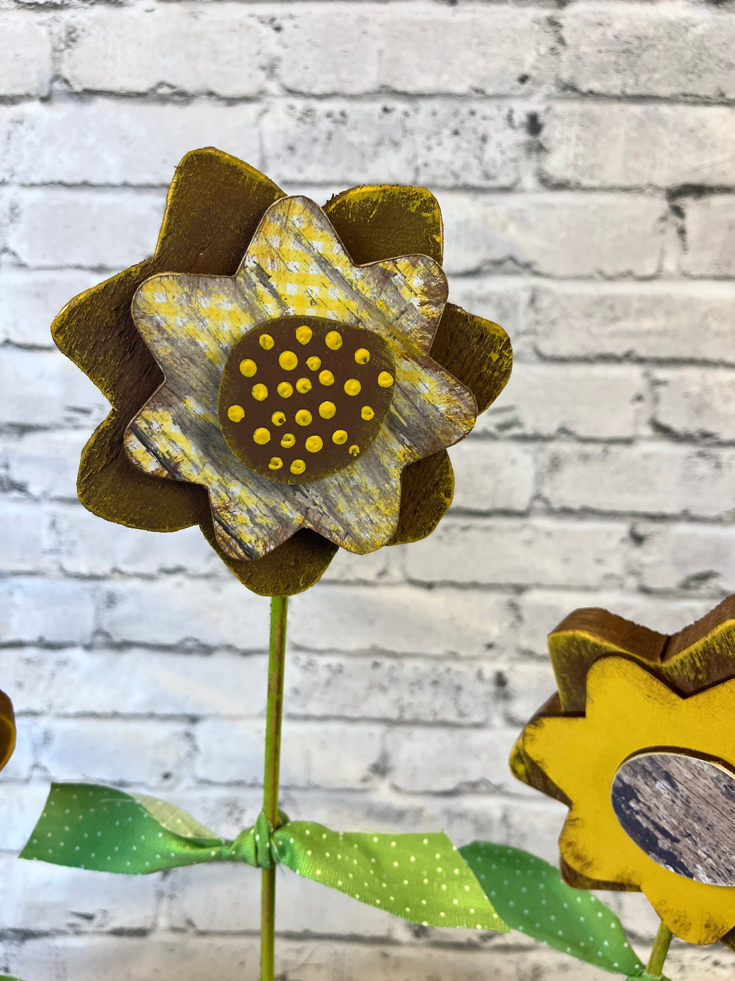Wood Sunflower Kit – Rustic Farmhouse Decor