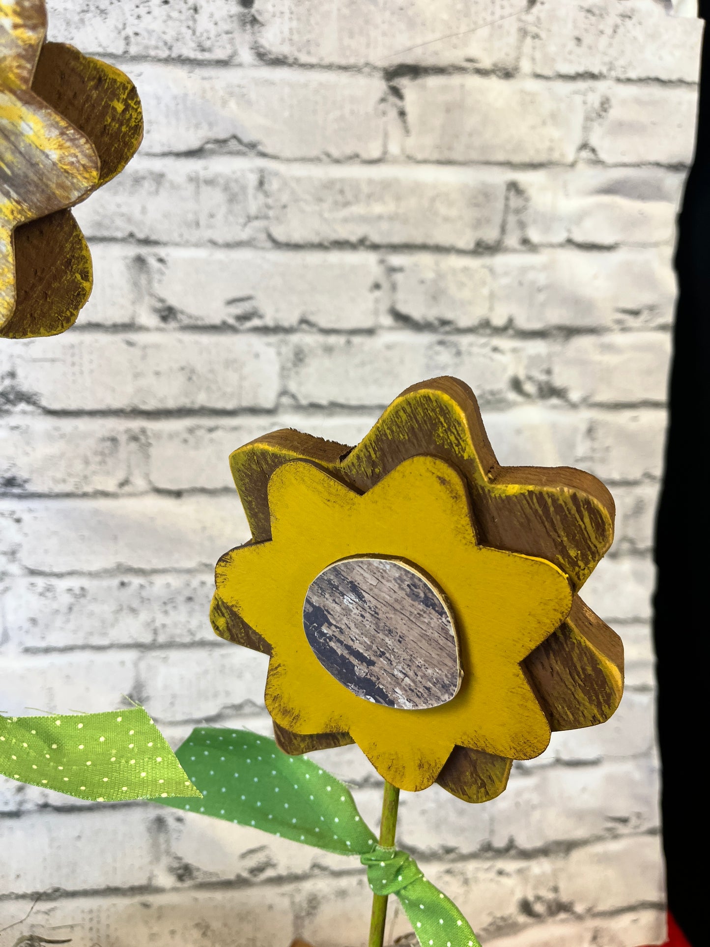 Wood Sunflower Kit – Rustic Farmhouse Decor